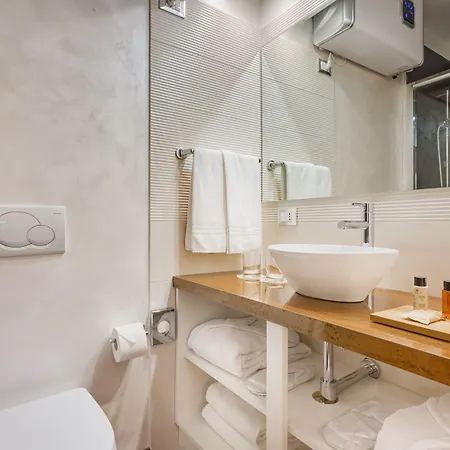 Shali Luxury Spagna 3*