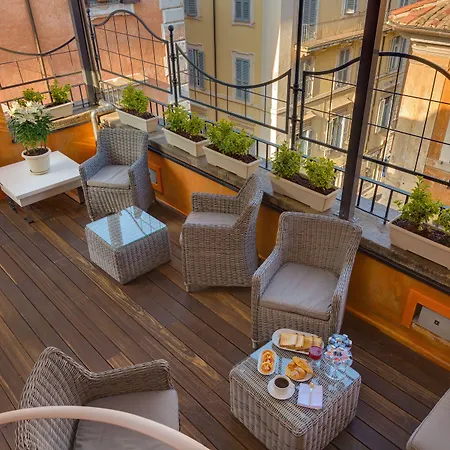 Shali Luxury Spagna Rome