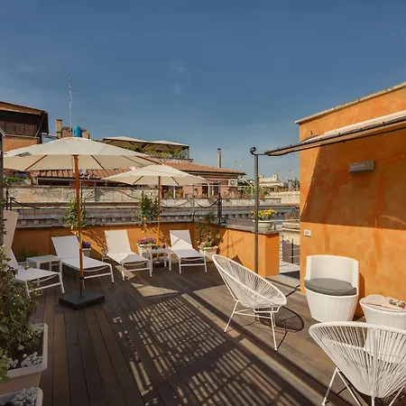 بيت ضيافة Shali Luxury Spagna 3*