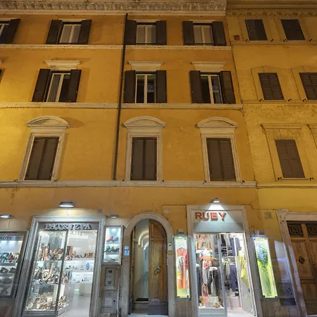 Shali Luxury Spagna 3* Rome