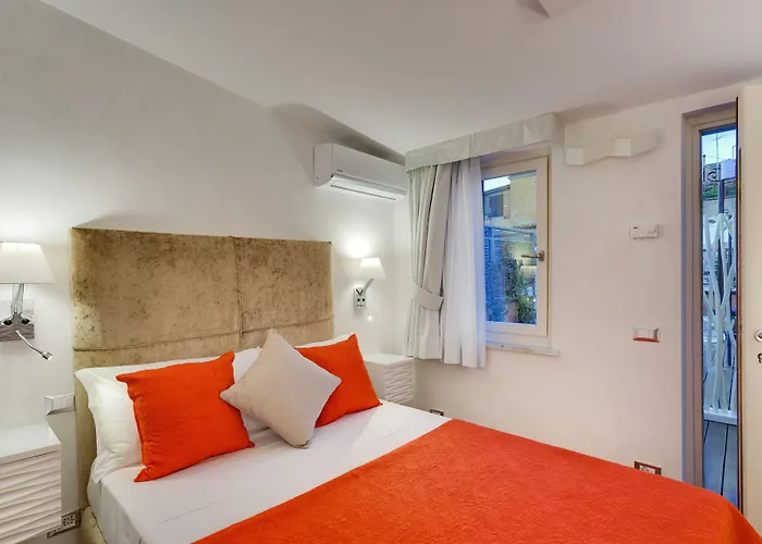 Shali Luxury Spagna Rom