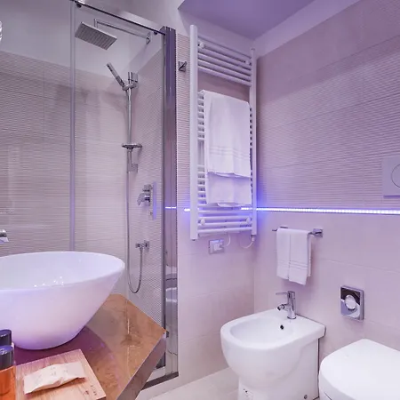 Shali Luxury Spagna Guest house